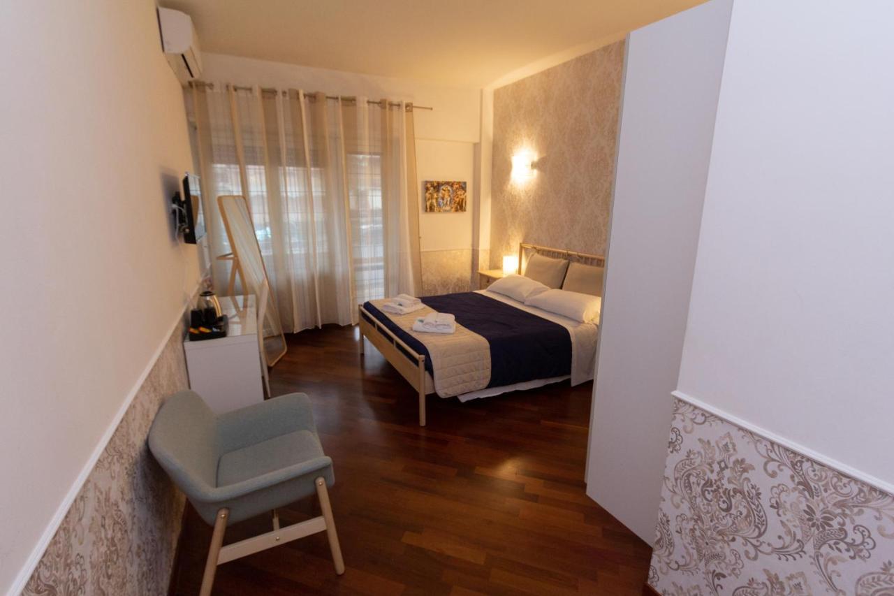 Aurelio Deluxe Rooms Rome Buitenkant foto